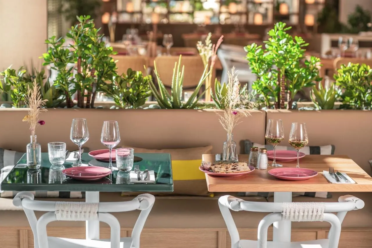 Novotel Paris Porte Versailles 4*,  Frankreich