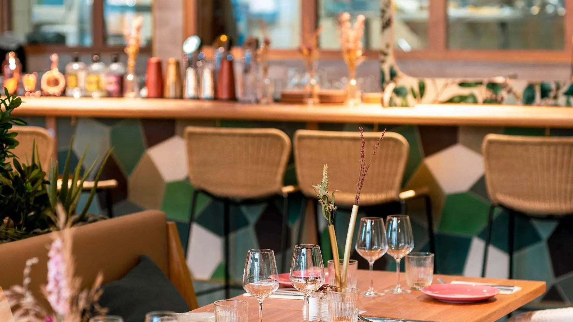 **** Hotel Novotel Paris Porte Versailles France